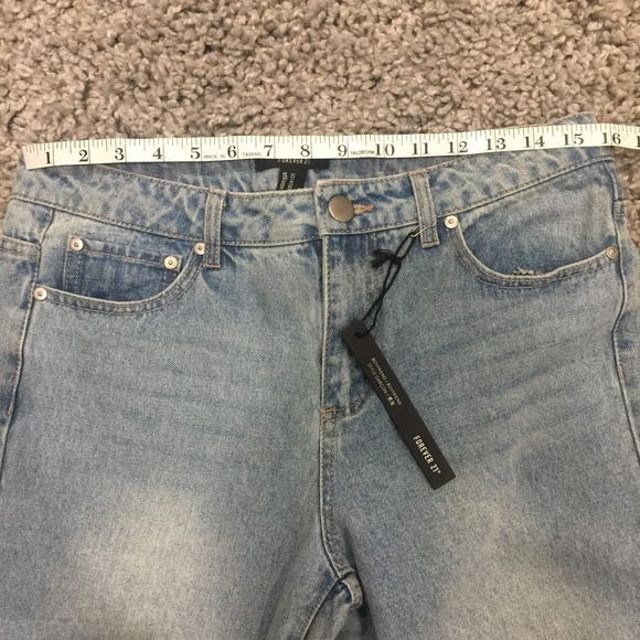 NWT Forever 21 Straight Leg Jeans size 27 - Picture 3 of 7
